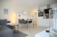 Haus Titania App 6 inkl WLAN - Bed and Breakfast Grömitz