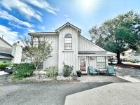 Charming Home, Walking Distance 2 Beach Unit10 - Bed and Breakfast Myrtle Beach