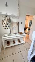 Beautiful Portrush apartment with harbour views - B&B Portrush