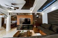 Jhenk's Guesthouse - B&B Coleto