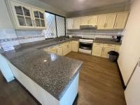 Excelente departamento de 3 dormitorios para 10 personas - B&B Cuenca