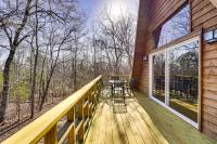 Pond Mountain Springs 'Falcon Cabin,' Fish & Hike! - B&B Eureka Springs