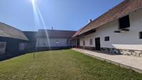 Statek Osmička - B&B Dolní Hořice
