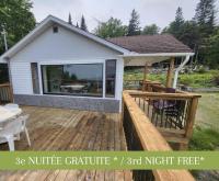 Cozy Chalet with Breathtaking Mountain View - B&B Notre-Dame-des-Bois