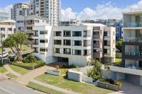 Happy Valley Tide - Bulcock Beachfront Escape - Chambres d'hôtes Caloundra