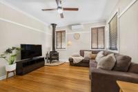 The Beaut Shack Cosy Cottage with Fireplace - Chambres d'hôtes Mount Beauty