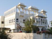 B&B Udaipur - Gadh Ganesh Homestay - Bed and Breakfast Udaipur