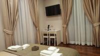 Suite with Coliseum View