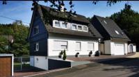 Frisch renovierte, gemütliche 1 ZKB Dachgeschosswohnung - B&B Siegen