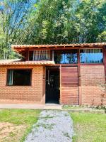Chalé Cabana Lumiar lazer e conforto em meio a natureza - B&B Nova Friburgo