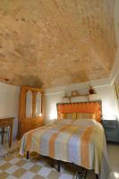 Deluxe Double or Twin Room with City View