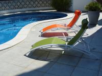 4-bedroom villa with private pool, AC, close to beach, linen included - Chambres d'hôtes Empuriabrava