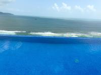 2BR Beachfront À La Carte, Ocean View, Near My Khe Beach - B&B Da Nang