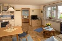 Ferienwohnung Seeblick , Hof Alpenseeblick, NesselwangAttleseeAllgäu - B&B Nesselwang