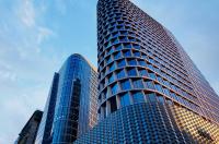 URBAN APARTMENTS Global BlueSky, 22th Floor No 7, Free Garage, Self Check-in - Chambres d’hôtes Katowice