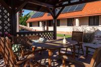 Bakonyi Múzsa Vendégház - B&B Bakonyszentlászló