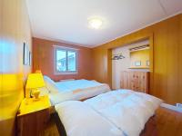 Camera Matrimoniale con Letto Supplementare