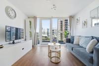 River View 2 Bed Apartment near the o2 - B&B London