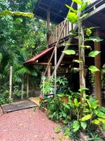 Cabana Lago Verde, Alter do Chão, 50 passos da praia - B&B Alter do Chão