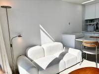 스퀘어12 - B&B Seoul
