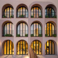 Casa Badajoz - B&B Barcelona