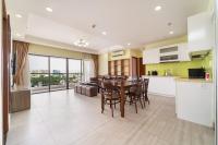 The Rixx Everich 3 bedrooms with pool Netflix gym spa - Chambres d'hôtes Hô Chi Minh Ville