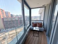 3BDR Kings Cross Apt with 2 Balconies, Workspace, Wi-Fi near St Pancras & Camden by Staylio London - Chambres d'hôtes Londres