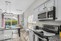 Lux 6 bed with PoolSPA - B&B Orlando