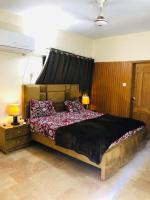 2 Bed Apartment Central - B&B Islamabad