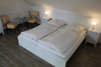 Doppelzimmer mit eigenem externen Bad