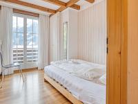 Alpine View from Balcony and Free Parking - Ferienwohnung Lenk im Simmental