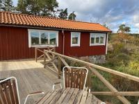 Idyllic Archipelago cottage with a sweeping sea view - Ferienwohnung Brevik