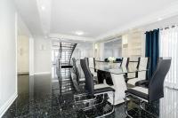 Brampton Mansion Getaway! - B&B Brampton