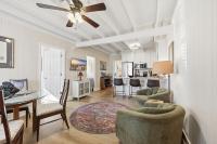 Sunny Beach Bungalow Pet Friendly Near Beach - B&B Myrtle Beach