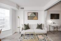 Lux 1BR Yorkville Condo Fast WiFi and Work Desk - Ferienwohnung Toronto