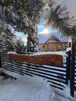 Borowikowe Zacisze drewniane domy z kominkami - B&B Falsztyn