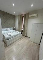 House Vittoria - B&B Napoli