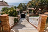 Villa Garden with Pool, Billiard, BBQ & Fireplace - B&B Vélez-Málaga