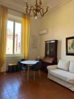 Ferrando Apartments Camillo's House - Chambres d'hôtes Carrare
