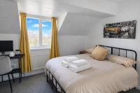 Spacious 4 bed home near Kings Mill Hospital, Parking, wifi & smart TV - Chambres d'hôtes Skegby