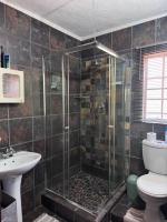Indlovu Inn - B&B Marloth Park