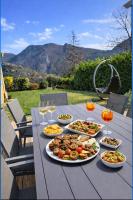 Villa les oliviers, vue montagnes avec jardin - Mercantour - Chambres d'hôtes Roquebillière