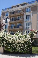 Dawn Park Deluxe 3 floor - B&B Sunny Beach
