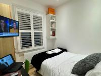 Stockwell Residences - The Petite Noir - B&B London