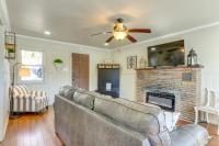 Lakefront Eucha Escape with Views and Boat Slip! - Bed and Breakfast Eucha