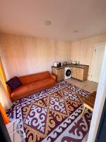 Comfortable cottage in Karakol on Bektenov Street - Ferienwohnung Karakol