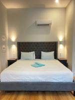 The King Nook - King Bed Studio in Downtown, AC, Unit 405 - B&B Halifax