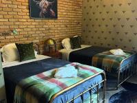 Twin Room with Private Bathroom