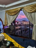 Apartamento Amplio y Elegante Batan Shopping - Bed and Breakfast Cuenca
