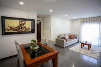 Matriz Inn III - Apartamento T3 no Centro de Fafe - B&B Fafe